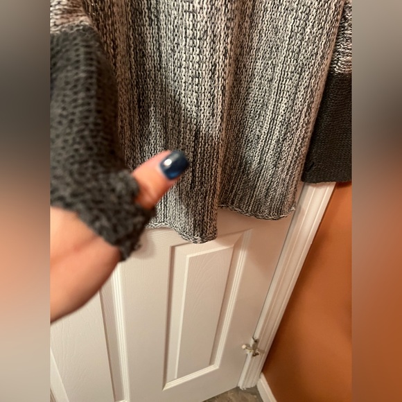 Cozy Gray Marled Turtleneck Sweater - Picture 2 of 5